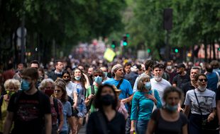 L'obligation du port du masque en extérieur pourrait être levée le 30 juin prochain.
