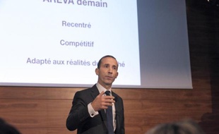 Philippe Knoche, directeur général d'Areva, présente les résultats de la compagnie le 4 mars 2015 à La Défense, près de Paris