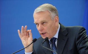 Jean-Marc Ayrault à Paris le 18 décembre 2012.