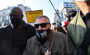 Jean-Marie Bigard lors d'une manifestation de 'gilets jaunes