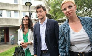 Audrey Pulvar, Julien Bayou et Clémentine Autain lors d'un point presse en commun lundi à Aubervilliers, pour le second tour des élections régionales.