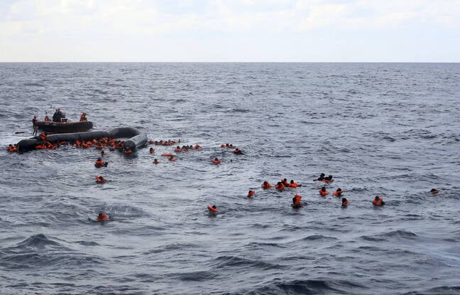 Méditerranée : Un bateau fait naufrage avec 130 migrants à bord, annonce une ONG