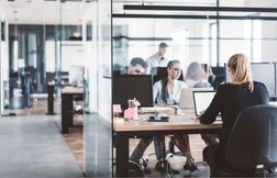 Et si on donnait des malus aux entreprises avec beaucoup d’arrêts maladie ?