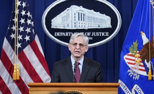 Le ministre de la Justice américain Merrick Garland a annoncé l'ouverture d'une enquête fédérale sur la police de Minneapolis, au lendemain du verdict de culpabilité du policier blanc Derek Chauvin pour le meurtre de l'Afro-Américain George Floyd.