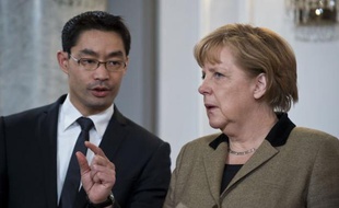 L'Allemagne, de moins en moins hermétique aux difficultés économiques de ses voisins, a dû revoir à la baisse ses prévisions de croissance pour 2013 tandis que la menace d'une récession plane.