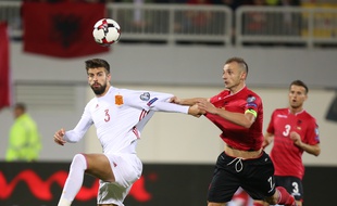 Gerard Piqué et ses fameuses manches