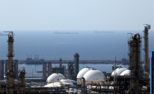 Vue des installations gazières du port d'Assaluyeh, sur le Golfe Persique dans le sud de l'Iran, le 19 novembre 2015