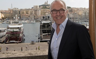 Frank McCourt fin août 2016 à la mairie de Marseille