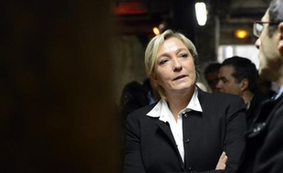 Marine Le Pen, la présidente du Front National, a exhorté vendredi à Nouméa les opposants à l'indépendance de la Nouvelle-Calédonie à se regrouper, en vue du référendum d'autodétermination entre 2014 et 2018.