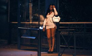 Les députés ont adopté dans la nuit de vendredi à samedi la pénalisation des clients de prostituées, mesure phare de la proposition de loi sur la prostitution.