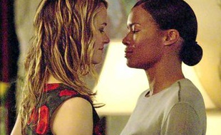 Leisha Hailey et Rose Rollins.