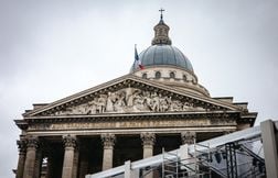 Borne propose une devise du Panthéon plus inclusive… Aidez-la à en trouver …