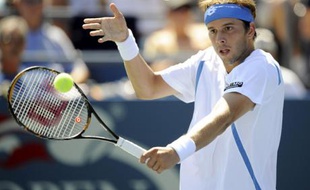Gilles Muller bat Nikolay Davydenko, le mardi 2 septembre à New-York lors de l'US Open.