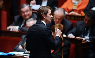 Le ministre de l'Economie, François Baroin, n'a pas voulu faire de commentaire mercredi matin, après avoir usé la veille du mot "effraction" contre les élus socialistes déclenchant un tollé dans l'hémicycle et l'arrêt de la séance de questions au gouvernement.