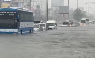 Des pluies ont provoqué des inondations à Pattaya, en Thaïlande
