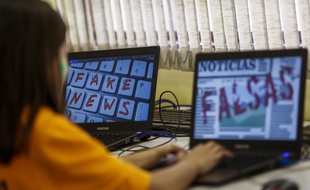 Des étudiants brésiliens assistent à un cours sur les «fake news» à Sao Paulo, en juin 2018.