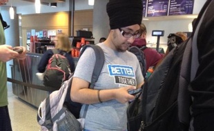 La photo de Balpreet Kaur prise à son insu et publiée sur Reddit.