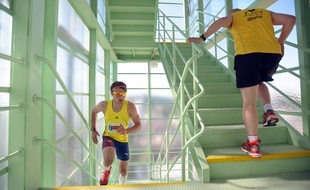 Les courses d'escaliers sont devenues des épreuves à part entière, avec un entraînement spécifique.