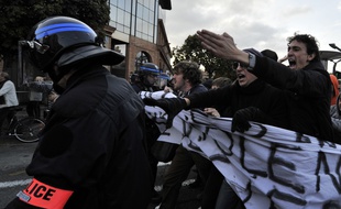 Une manifestation non autorisée contre les violences policières a eu lieu samedi 22 novembre 2014 à Toulouse.