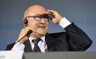 Le ministre des Finances Michel Sapin au ministère des finances allemand à Berlin le 20 octobre 2014