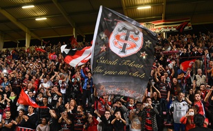 Des supporters au stade Ernest-Wallon lors de la rencontre entre Toulouse et le Stade Français, le 4 octobre 2014.
