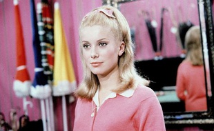 Catherine Deneuve dans «Les parapluies de Cherbourg» de Jacques Demy.