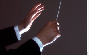 Mains de chef d'orchestre