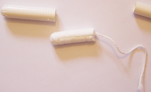 Un tampon hygiénique (illustration).
