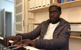 Mourad, le jeune prodige du piano a sorti son premier album le 8 novembre.