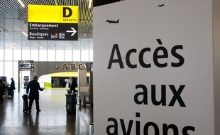 Hall d'embarquement de l'aéroport Toulouse-Blagnac