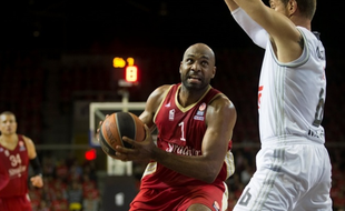 L'ailier-fort de la SIG Romeo Travis lors du succès strasbourgeois sur le Real Madrid (93-86), le 13 novembre 2015.