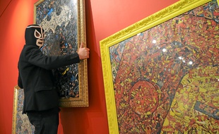 Mr. Garcin expose les oeuvres originales commandées par Marvel.