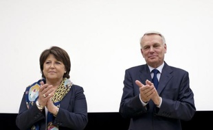 Martine Aubry, première secrétaire du PS, a présenté mardi le dispositif de campagne pour les législatives qui sera coordonné par Harlem Désir, numéro deux du parti, et qui comprendra trois porte-parole: Guillaume Bachelay, David Assouline et Charlotte Brun.