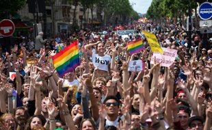La marche de fiertés LGBT a lieu à Paris samedi.