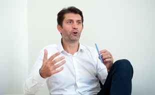 Pierre Rabadan, adjoint chargé des Sports de la maire PS Anne Hidalgo.