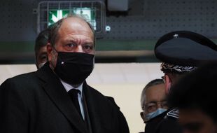 Le ministre de la Justice Eric Dupond-Moretti en visite à la prison de Saint-Maur le 1er février 2021.