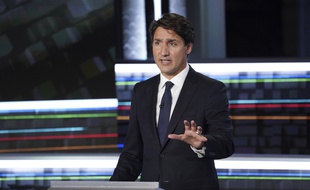 Justin Trudeau lors d'un débat dans le cadre de la campagne des législatives anticipées au Canada, à Gatineau au Québec le 8 septembre 2021.
