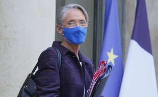 La ministre du Travail Elisabeth Borne à la sortie de l'Elysée, le 27 janvier.