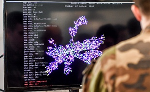 Un militaire lors du Forum international de la cybersécurité en janvier dernier à Lille.