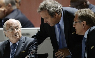 Sepp Blatter, Michel Platini et Jérôme Valcke à Zurich, le 29 mai 2015.