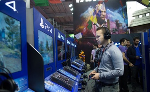 A la Paris Games Week, le 29 octobre 2014.