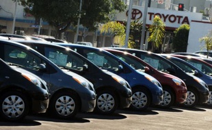 Un concessionnaire Toyota à Santa Monica, en Californie, en février 2010