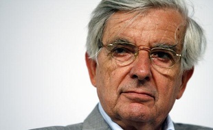 Jean-Pierre Chevènement aux unversités d'été de La Rochelle, le 28 août 2009.