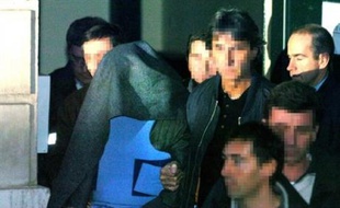 Le non-lieu "psychiatrique" dont a bénéficié l'auteur présumé du double meurtre perpétré en 2004 dans un hôpital de Pau, sera examiné en appel à partir de mercredi, en présence de Romain Dupuy, par la chambre de l'instruction de la cour d'appel de Pau.