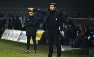 Hubert Fournier, vendredi, lors de la débâcle (2-4) subie par l'OL à Gerland face à Montpellier.JEFF PACHOUD
