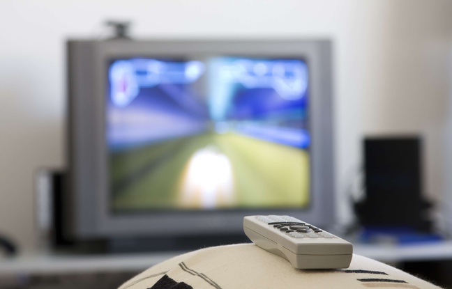 Pakistan: Les «scènes de lit» et «moments intimes» bientôt interdits à la télévision ?