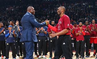 Kobe Bryant et Magic Johnson en février 2016.