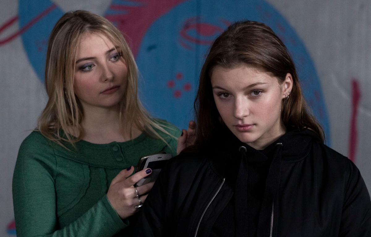 Stalk Saison 2 épisode 9 Skam France » : « Ça n'aurait pas marché si on ne s'aimait pas autant dans  la vie », confient Lula Cotton-Frapier et Flavie Delangle