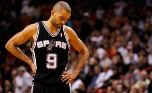 Les San Antonio Spurs ont remporté mercredi à Orlando leur première victoire à l'extérieur cette saison (85-83 a.p.) grâce notamment à la réussite retrouvée de Tony Parker en quatrième quart-temps.