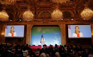 Ségolène Royal lors d'un discours à l'ouverture de la conférence environnementale le 25 avril 2016 à Paris